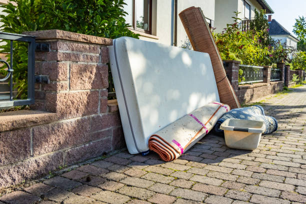 Best Construction Debris Removal  in Urbancrest, OH